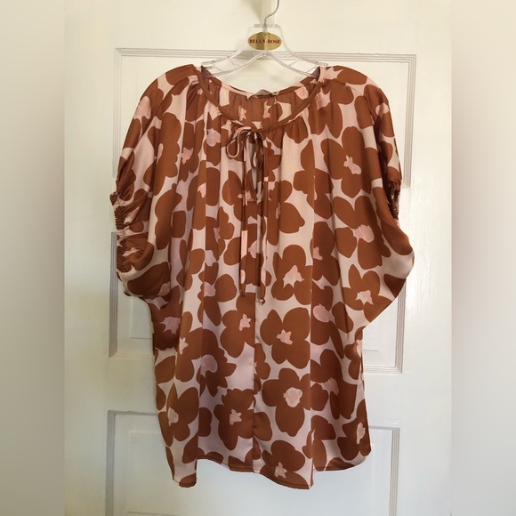 Adorable summer top in pink and caramel - Picture 1 of 4